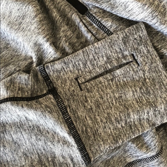 Half zip pullover - Picture 4 of 5